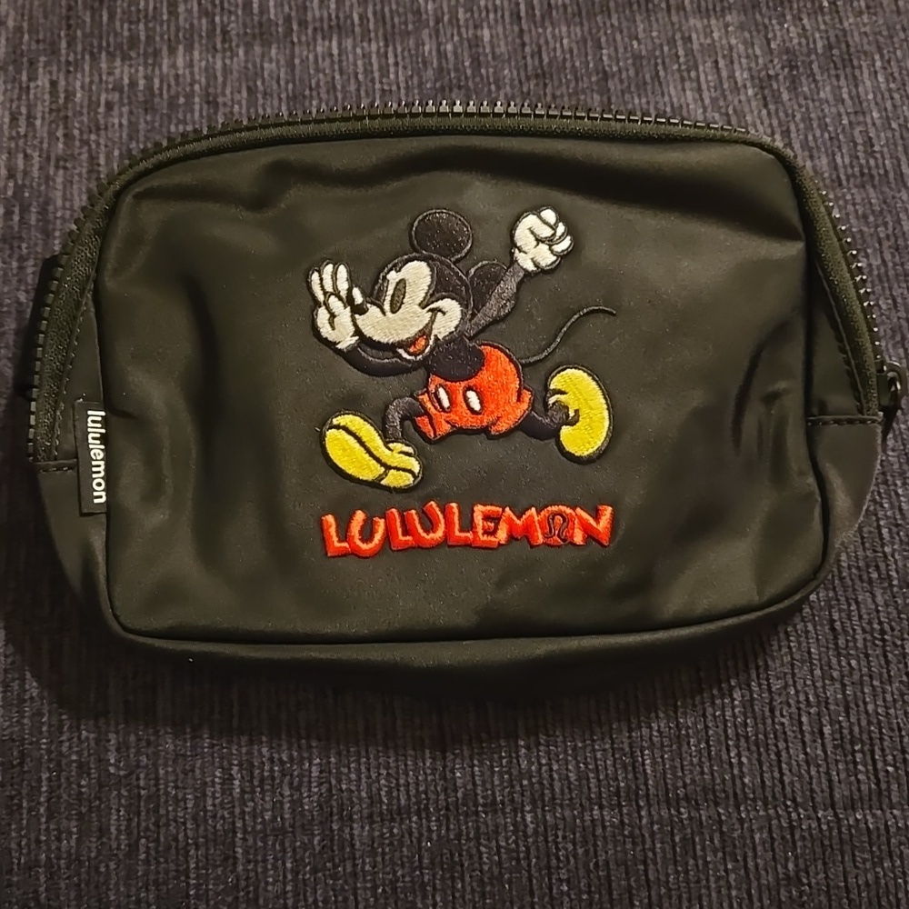 Lululemon Mickey Mouse Everywhere Belt Bag NWT